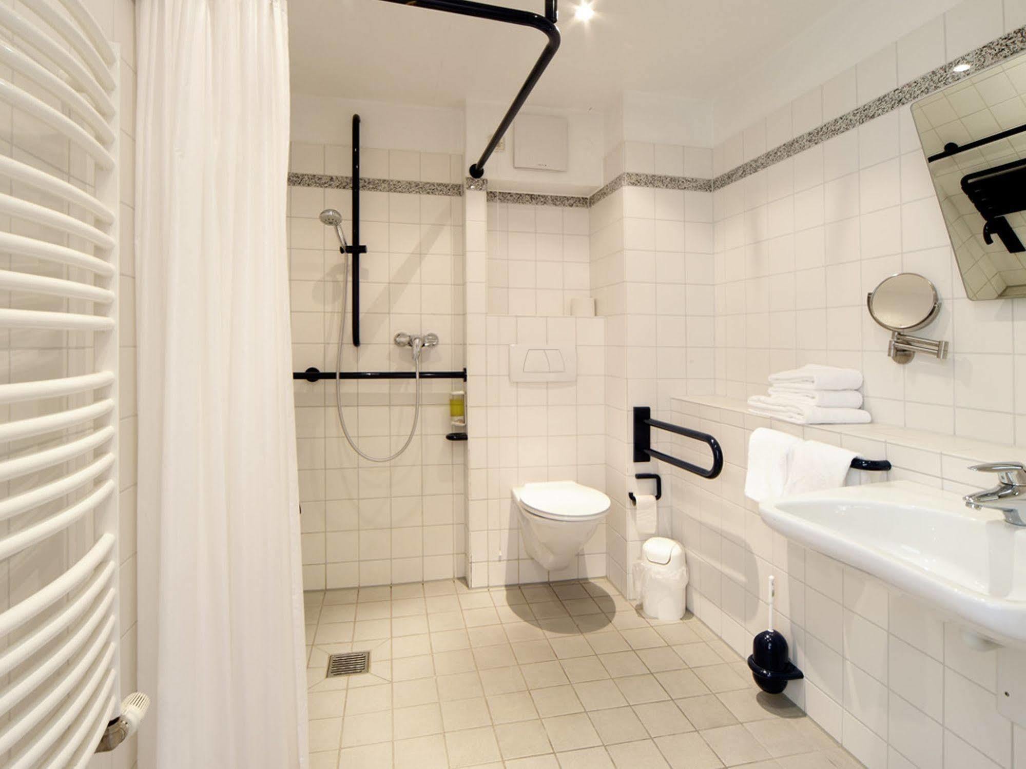 Designhotel + Congresscentrum Wienecke Xi. Hotel 4*